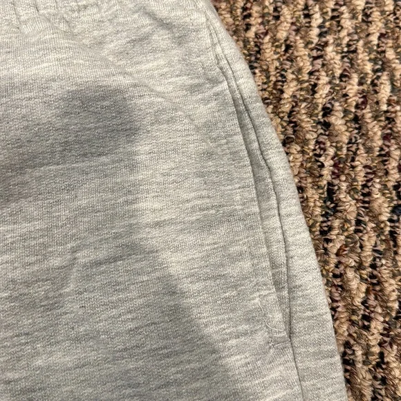 NEW Danskin women’s gray shorts - Picture 3 of 6